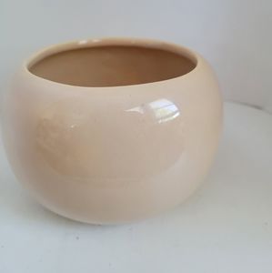 Haggar Round Pottery Planter Bowl